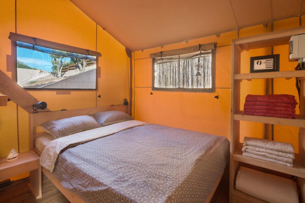 Sea Glamping Hotel Kotor Ngoại thất bức ảnh