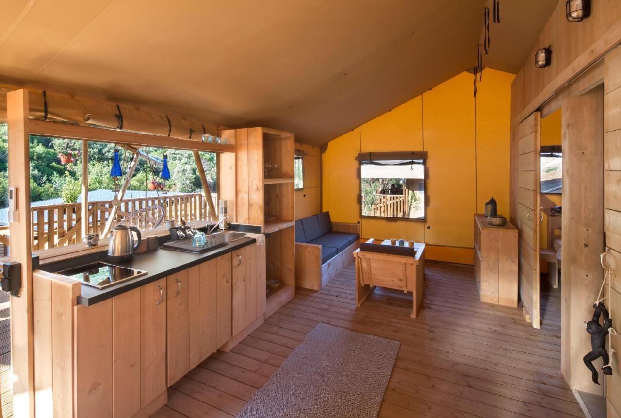 Sea Glamping Hotel Kotor Ngoại thất bức ảnh