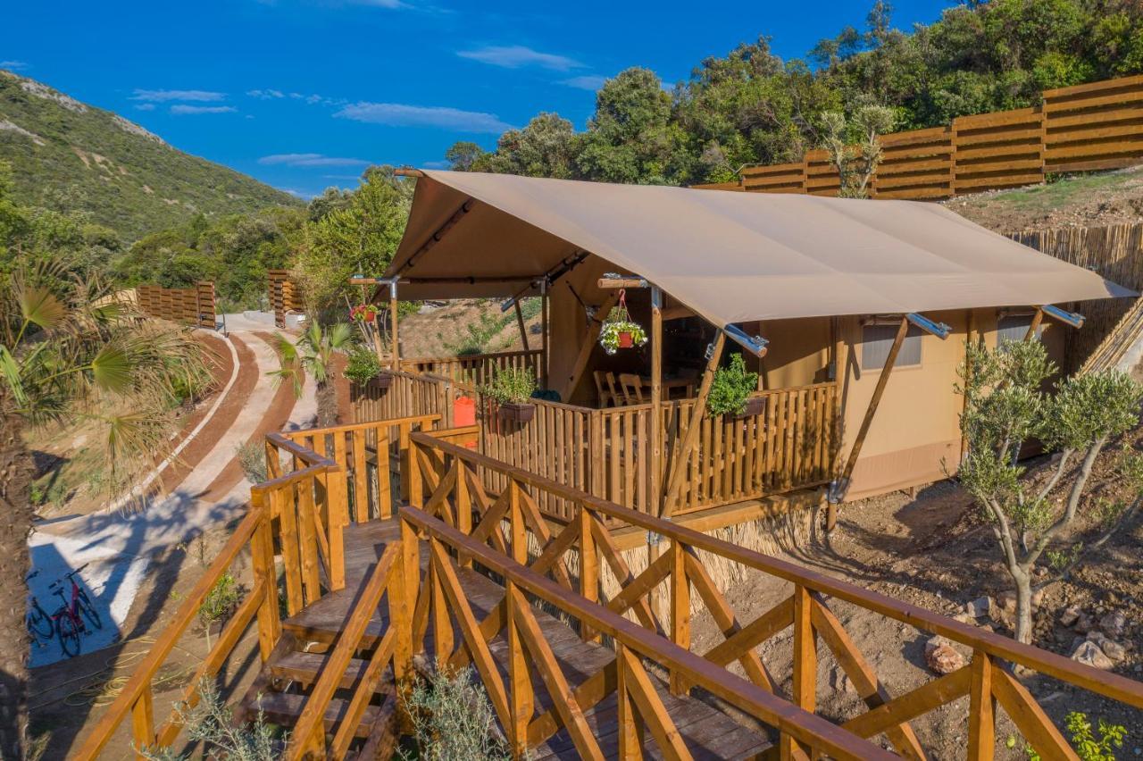 Sea Glamping Hotel Kotor Ngoại thất bức ảnh