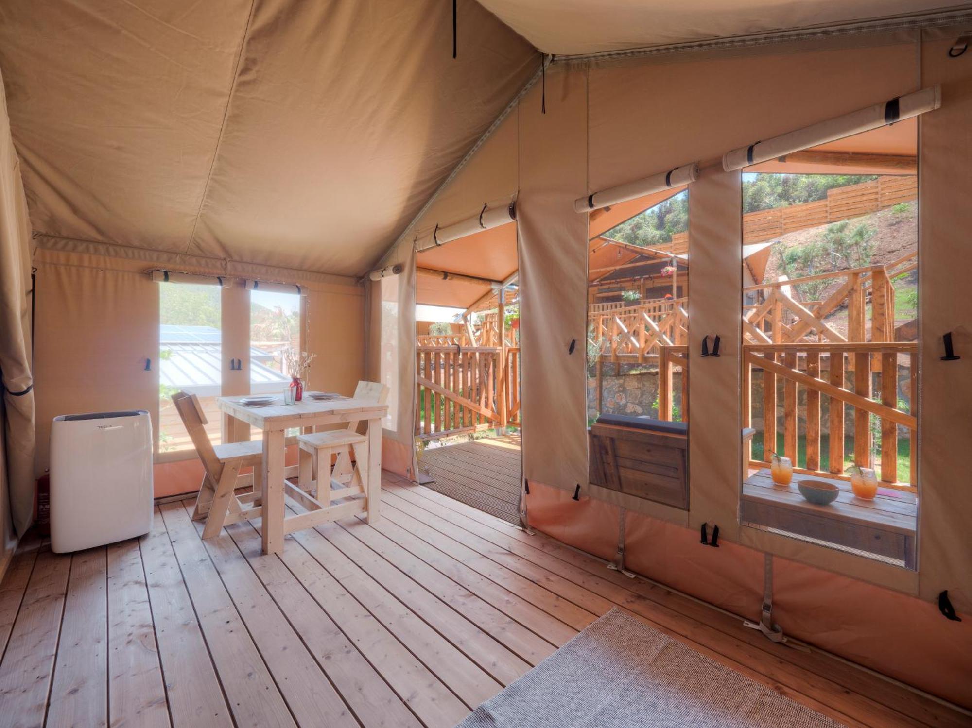 Sea Glamping Hotel Kotor Ngoại thất bức ảnh