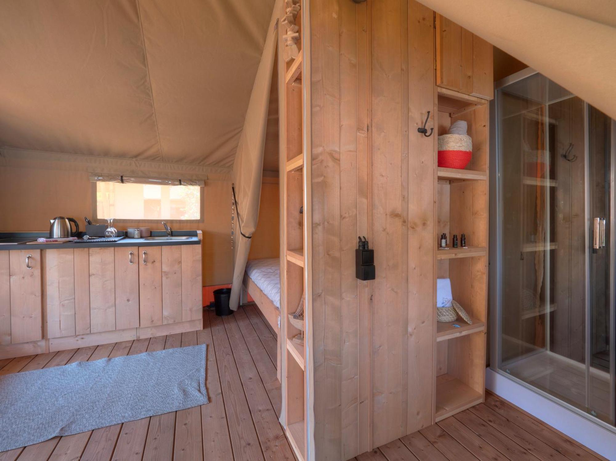 Sea Glamping Hotel Kotor Ngoại thất bức ảnh