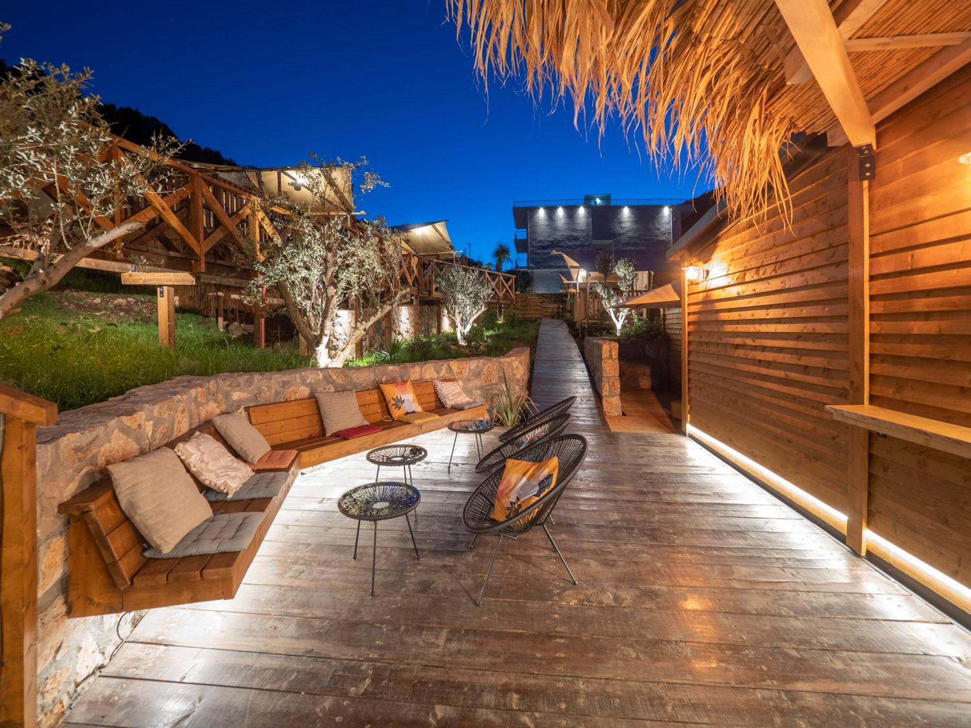Sea Glamping Hotel Kotor Ngoại thất bức ảnh