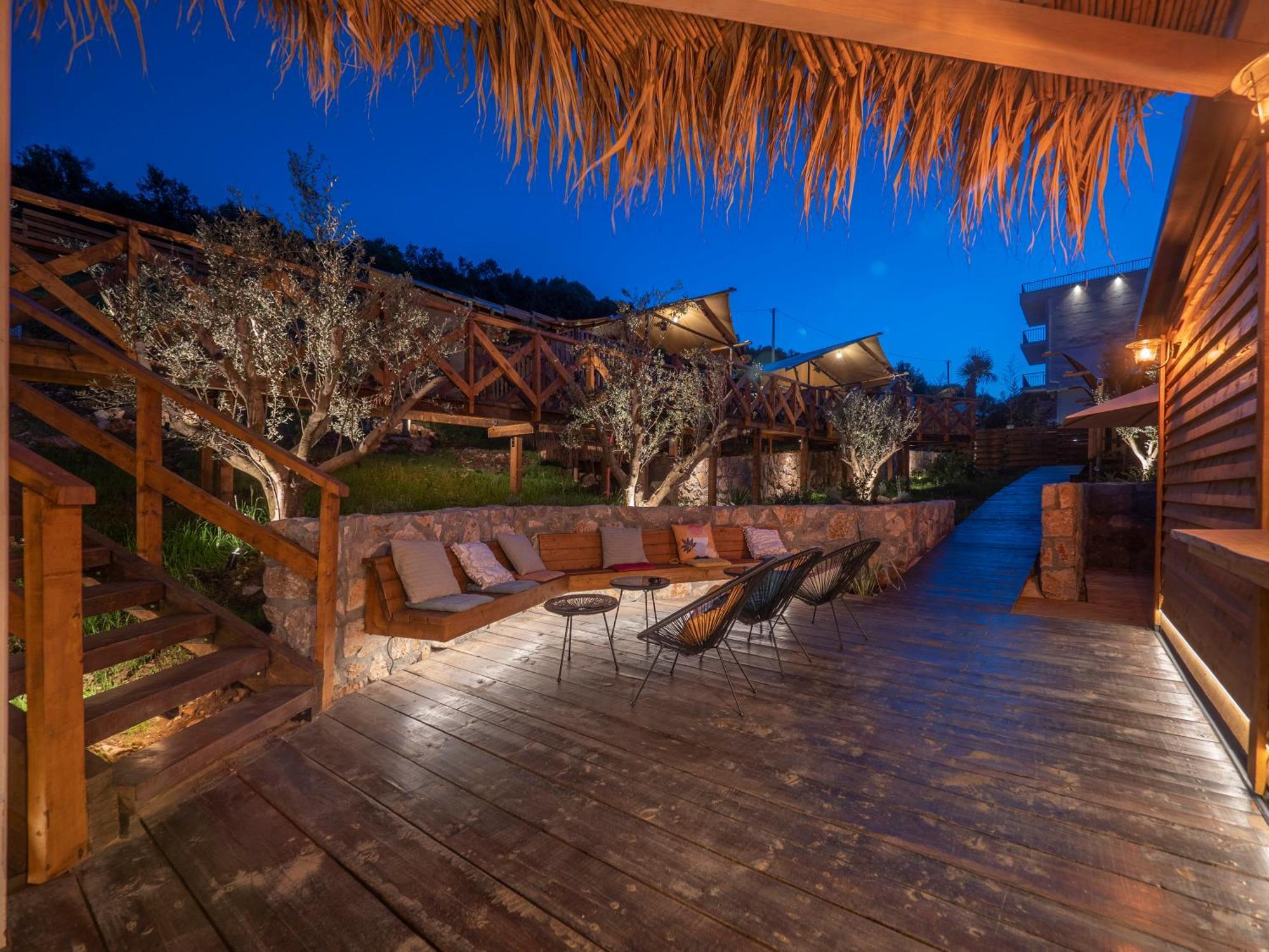 Sea Glamping Hotel Kotor Ngoại thất bức ảnh
